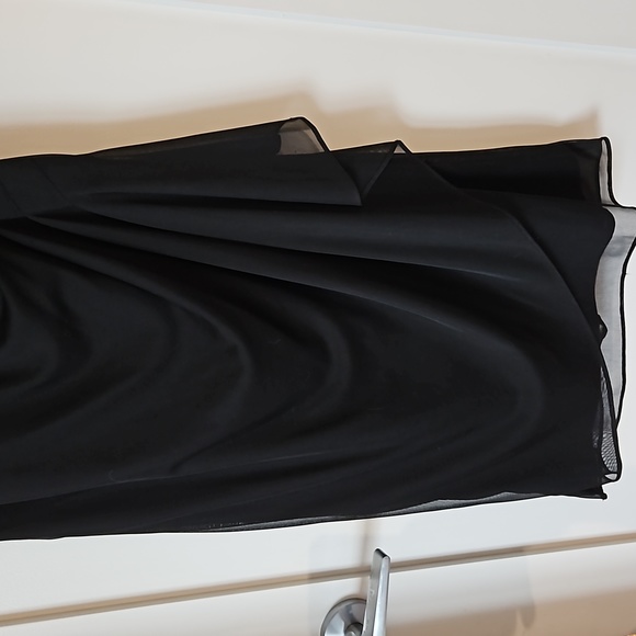 Black dress. Escape size 8. Lace elegant - Picture 8 of 11